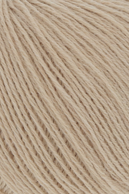 Exquisite 100% Merino Wool - Merino 400 Lace Yarn Ball
