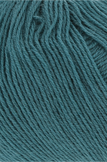 Exquisite 100% Merino Wool - Merino 400 Lace Yarn Ball