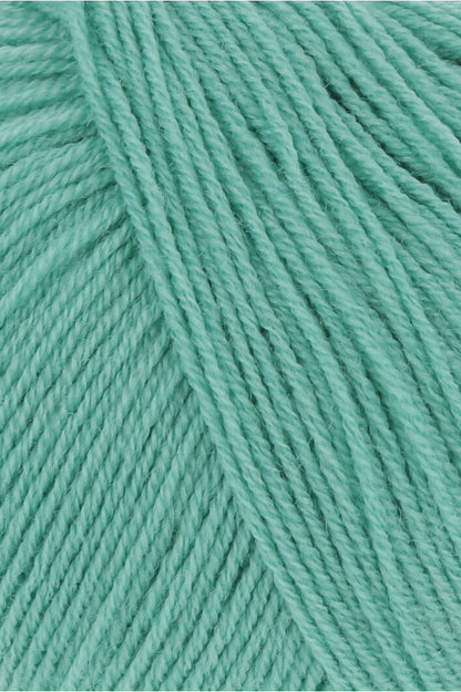 Exquisite 100% Merino Wool - Merino 400 Lace Yarn Ball