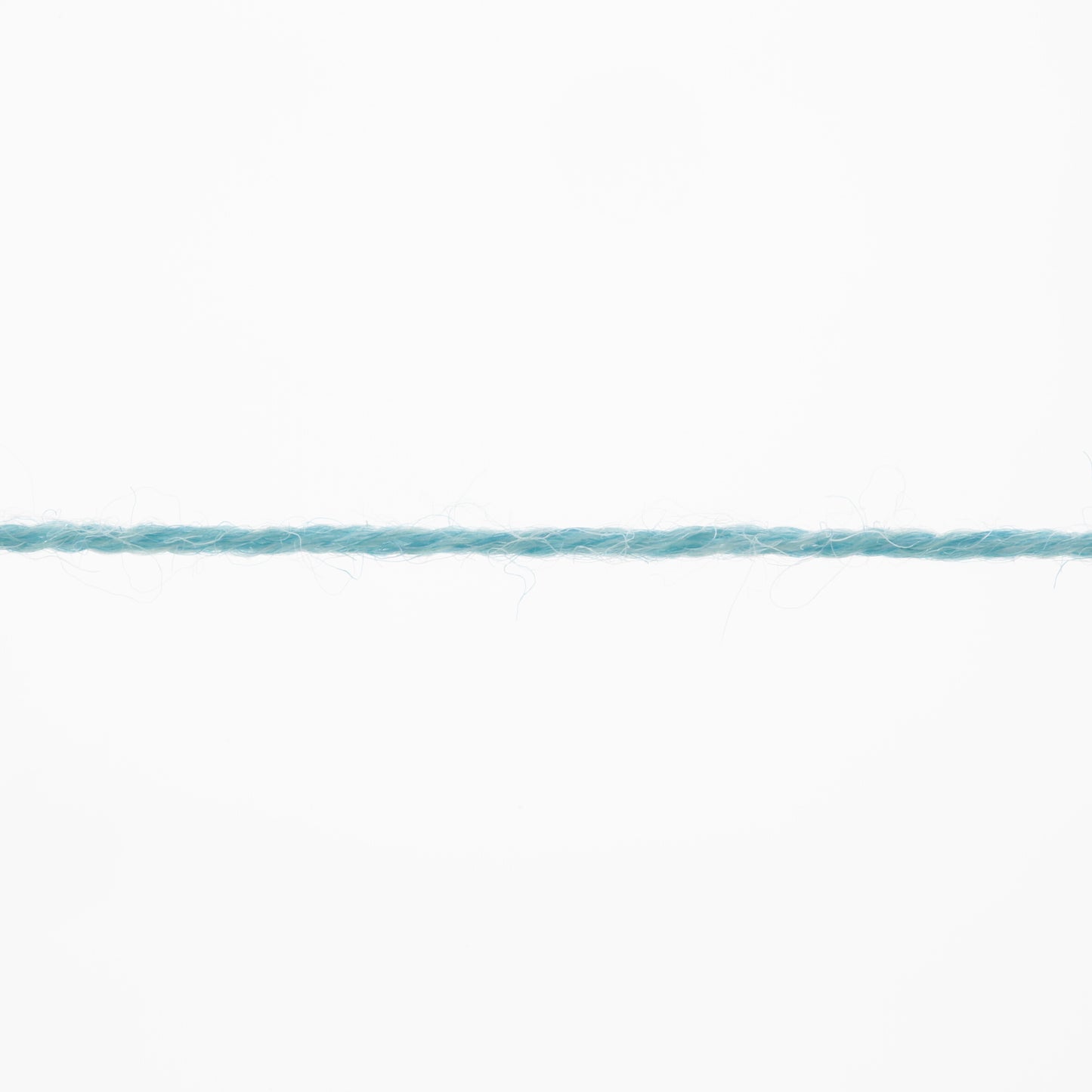Exquisite 100% Merino Wool - Merino 400 Lace Yarn Ball