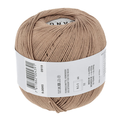 9_0095_LANGYARNS_Marisa_4_Print.jpg